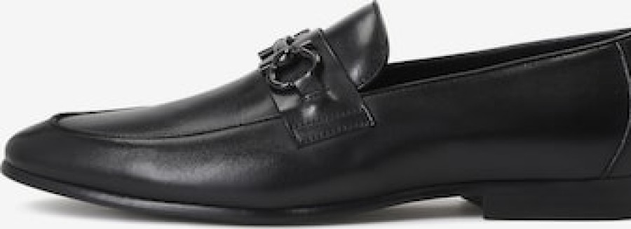 Men Kazar Low Shoes | Classic Flats