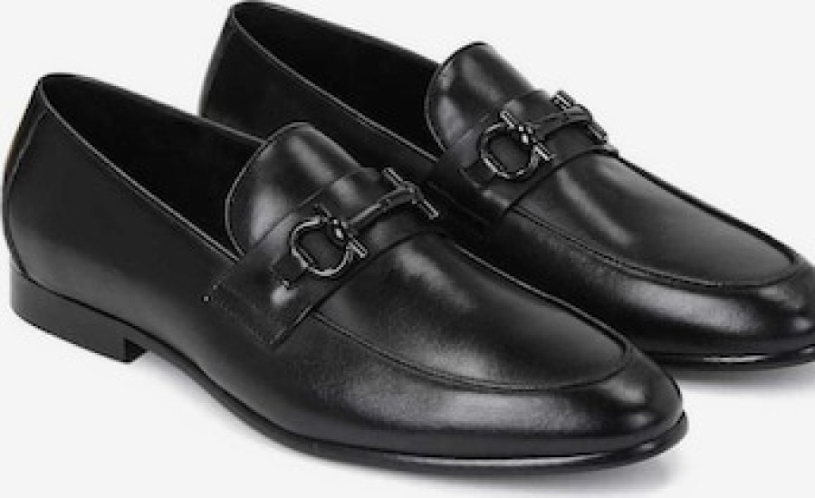 Men Kazar Low Shoes | Classic Flats