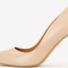 Women ABOUT High Heels | Pumps